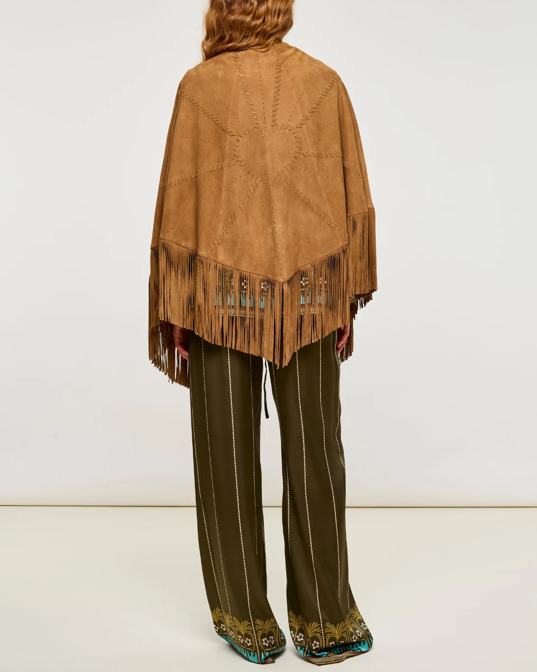 Amore Suede Shawl - Image 4