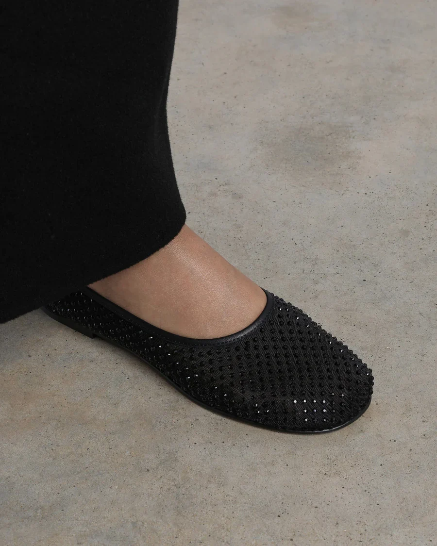 Balla Crystal Shoe | Black - Image 6