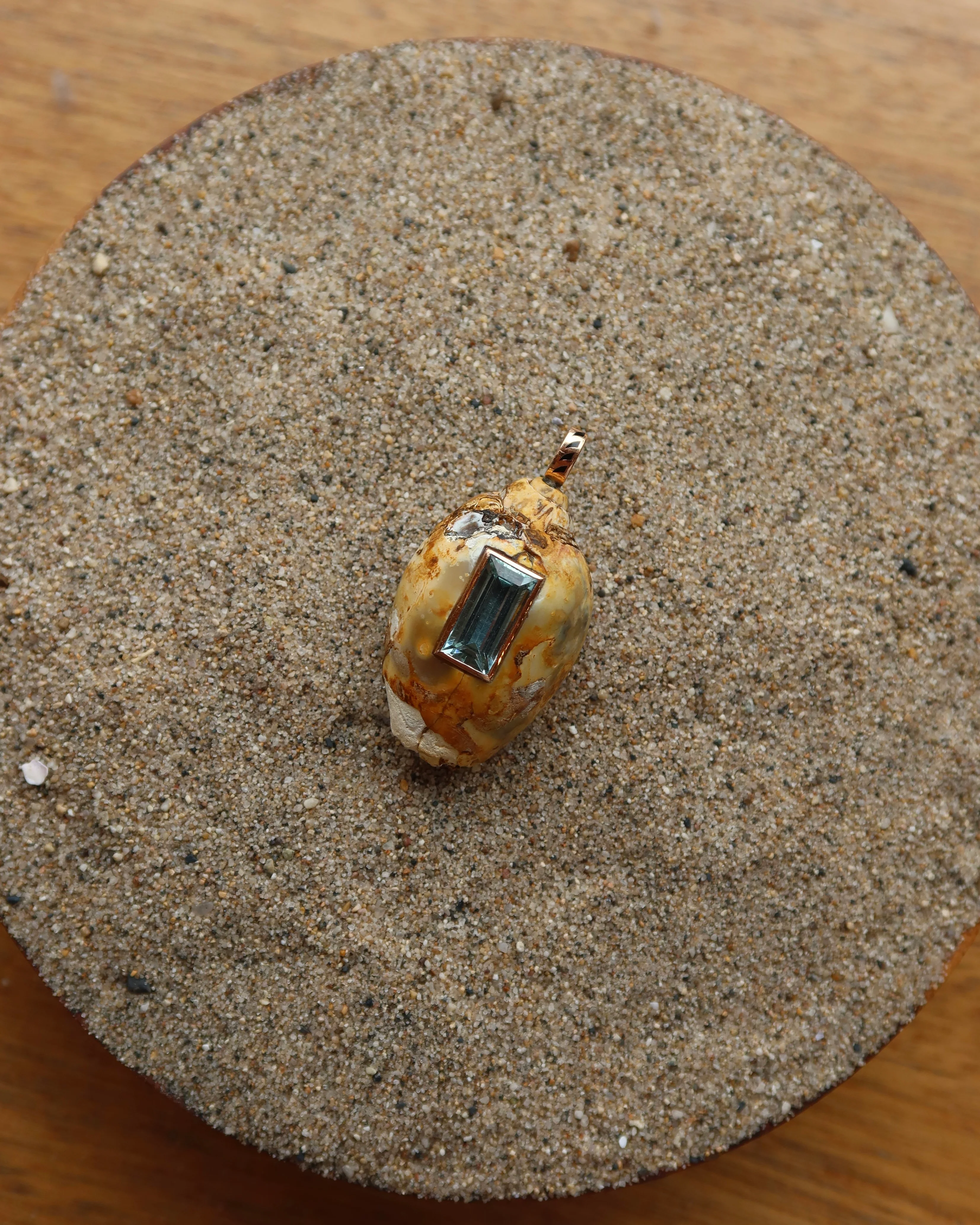 Fossilized Shell Aquamarine
