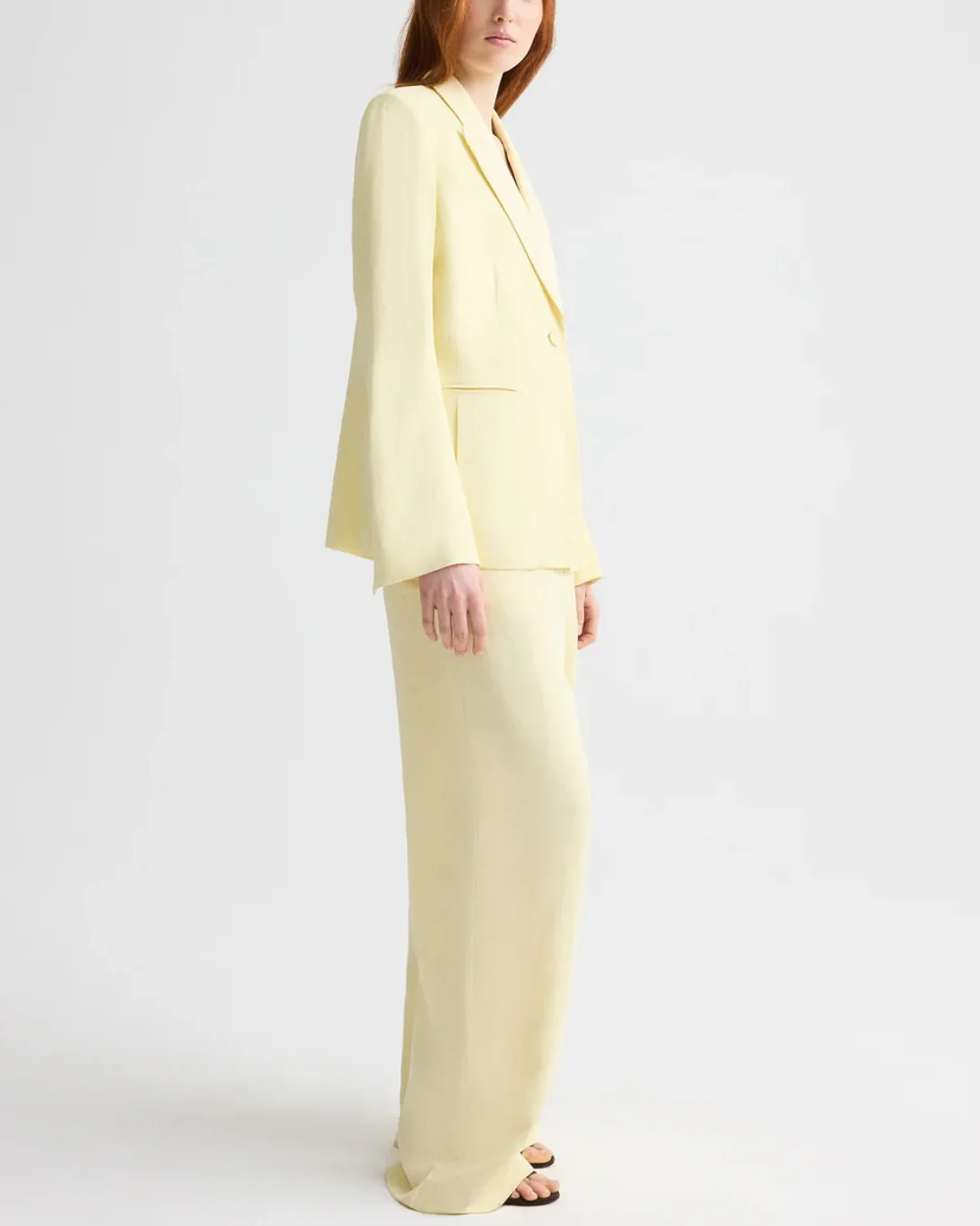 Her Fit Blazer | Flan - Image 4