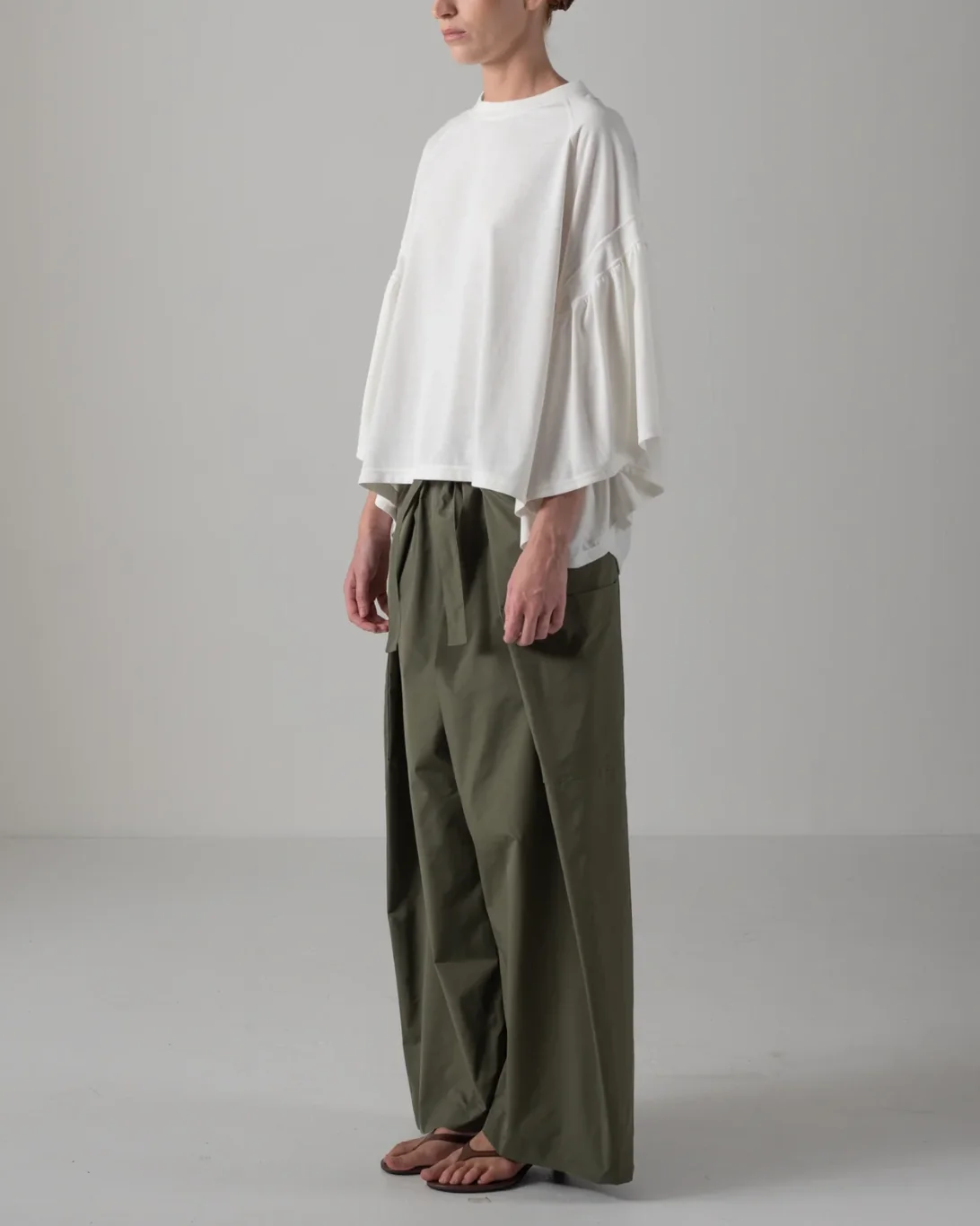 Laura Gathered SLV Top | Off White - Image 3