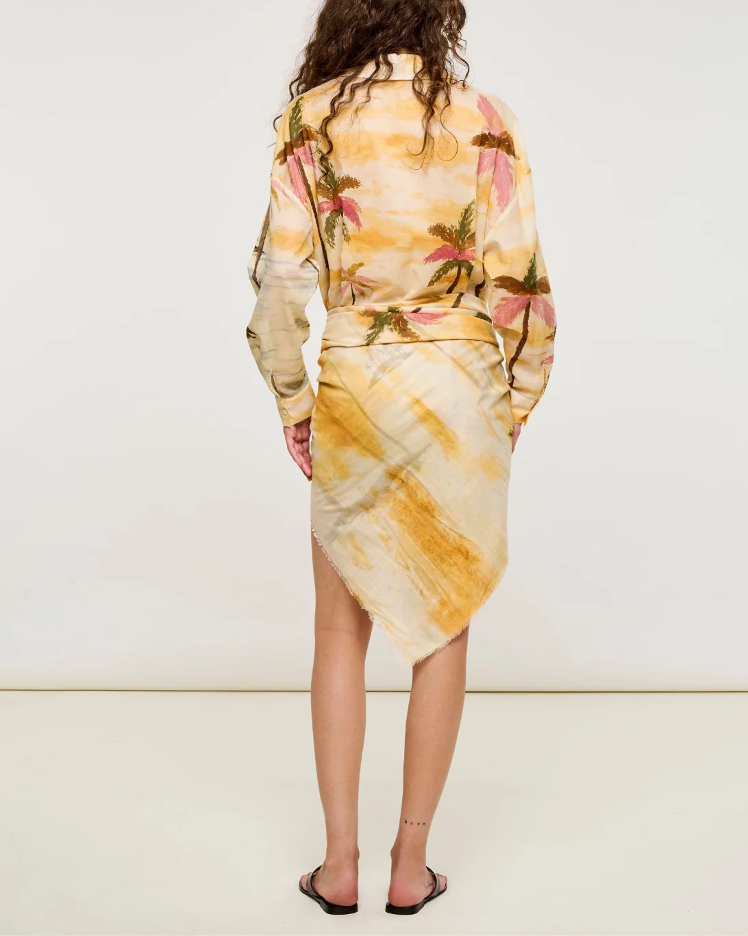 Live On The Island Sarong - Image 2