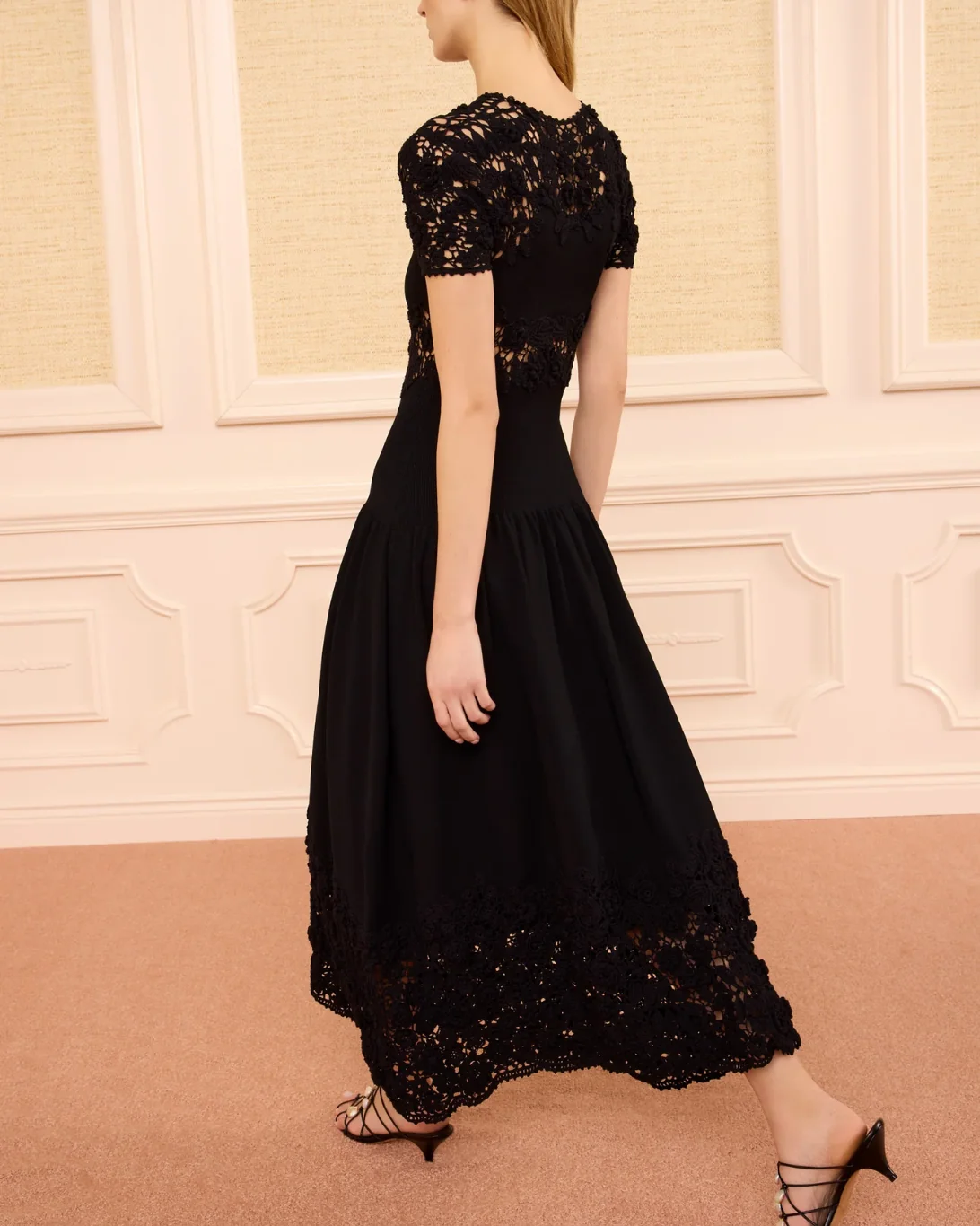 Sabrina SS Crochet Dress | Noir - Image 4