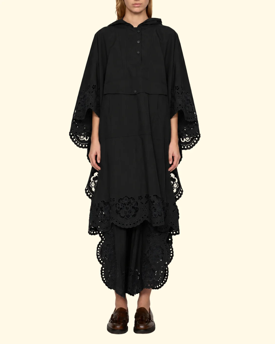 Vittoria Eyelet Anorak | Black